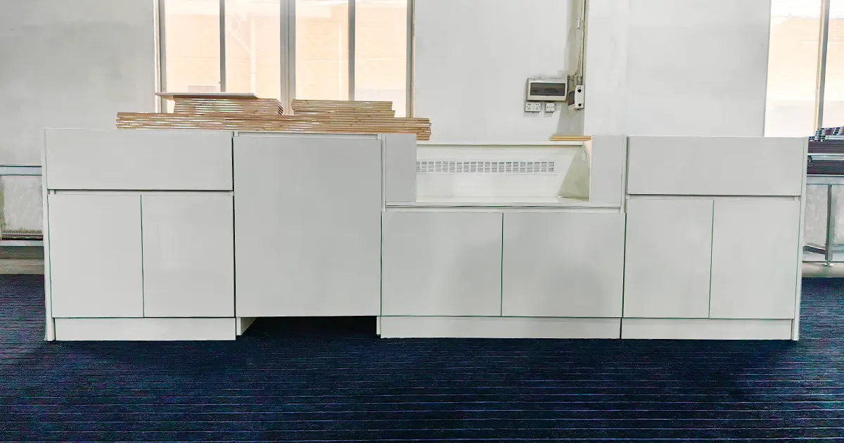 White Color Extruded Aluminium Outdoor Cabinet For Outdoor Kitchen